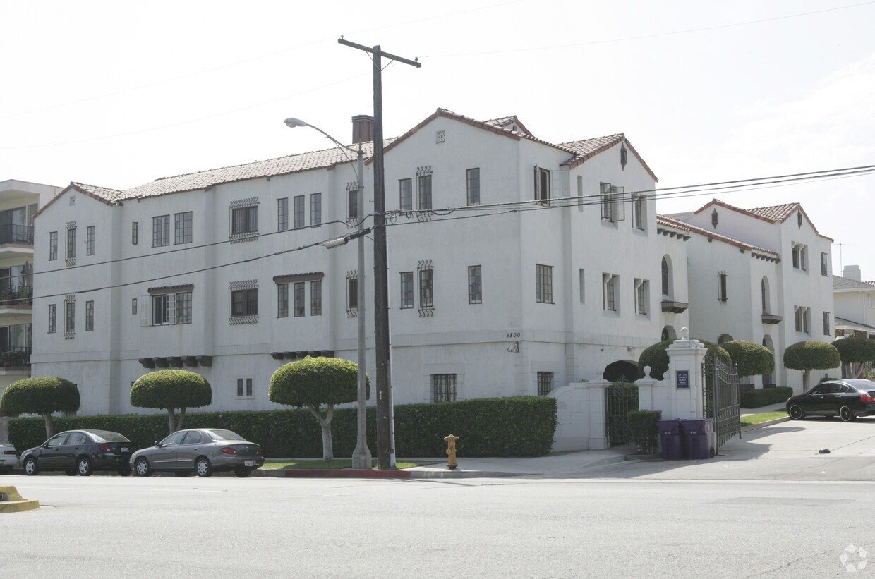 Foto del edificio - 3800 E Ocean Blvd