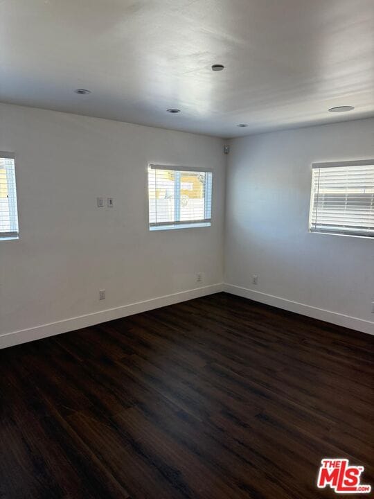 Building Photo - 6622 Blewett Ave