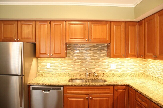 Foto del edificio - 2084 Coventry Rd