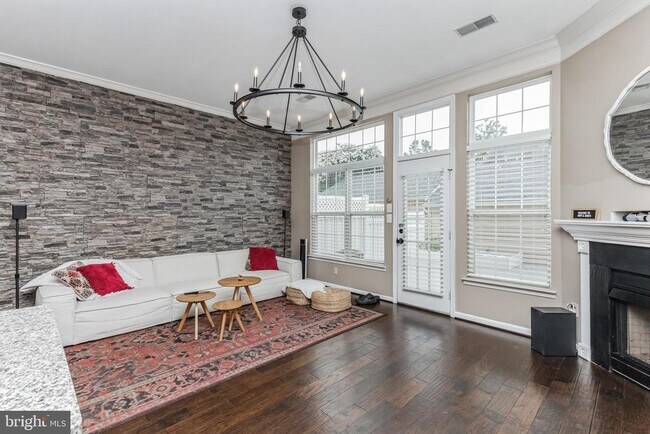 Foto del edificio - 42753 Stadler Ln