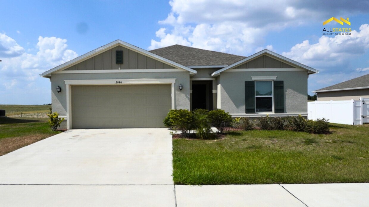 Primary Photo - 2046 Ficus St