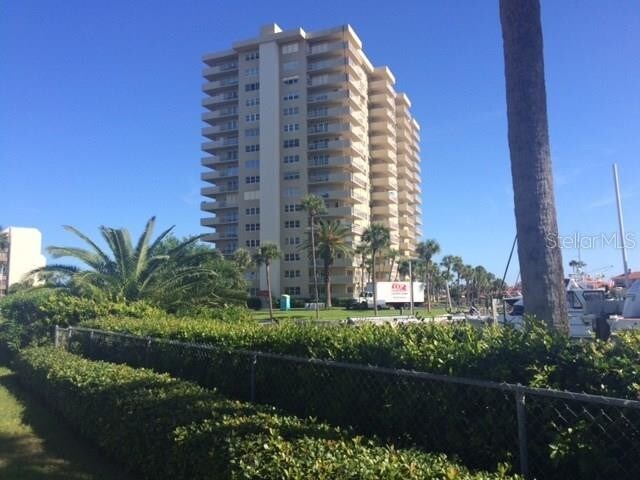 Building Photo - 1621 Gulf Blvd