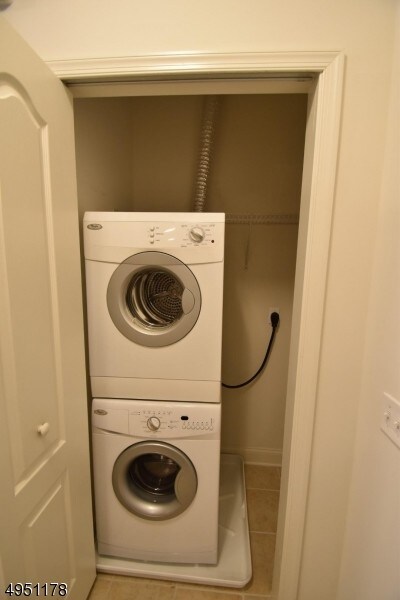 Foto del edificio - 3311 Ramapo Ct