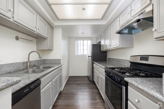 Interior Photo - Cloverdale Apartments