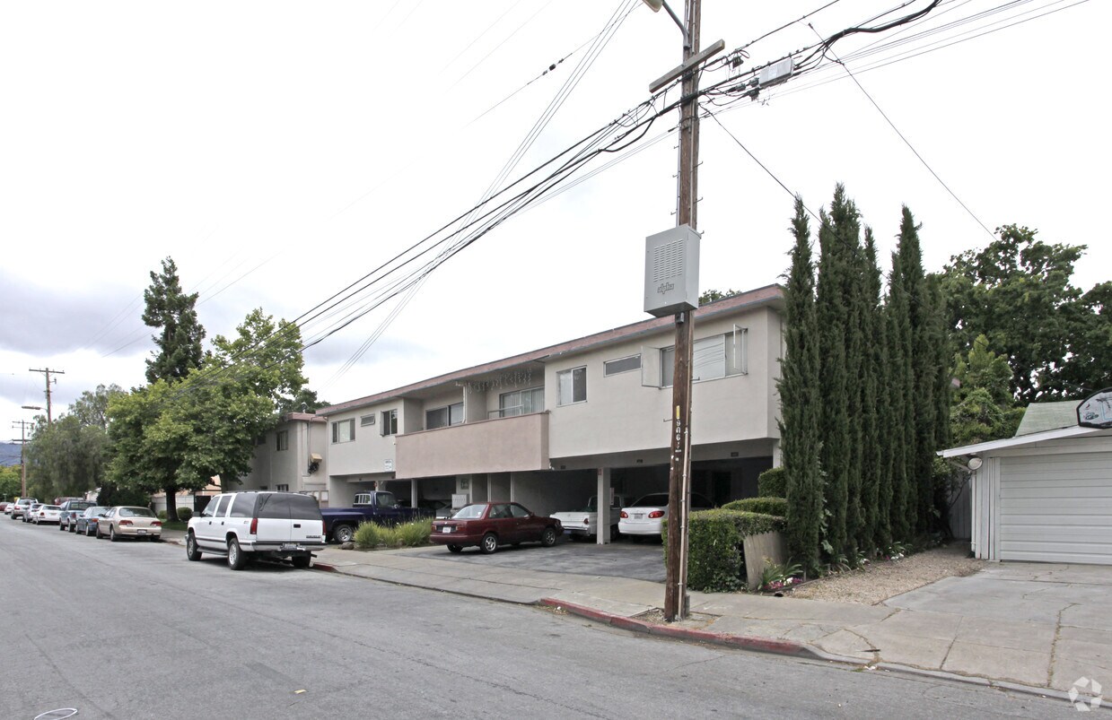 Poplar Apartments Apartments in Redwood City, CA