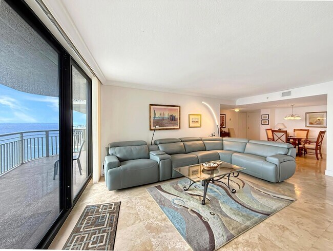 Foto del edificio - 3000 N Ocean Dr