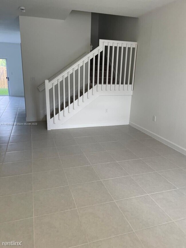 Foto del edificio - 3 br, 2.5 bath House - 29081 SW 162nd Ct