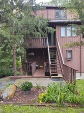 Building Photo - 5 Village Way