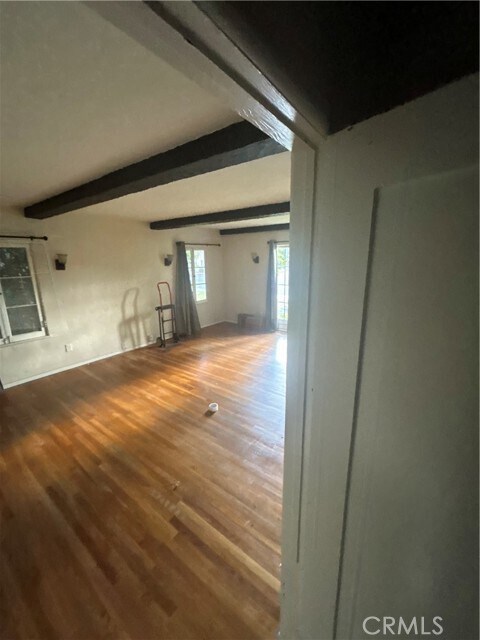 Foto del edificio - 6332 Brockton Ave