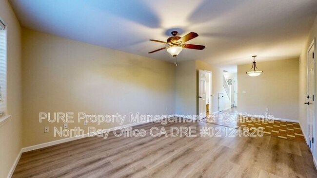 Building Photo - 2263 Northcoast St