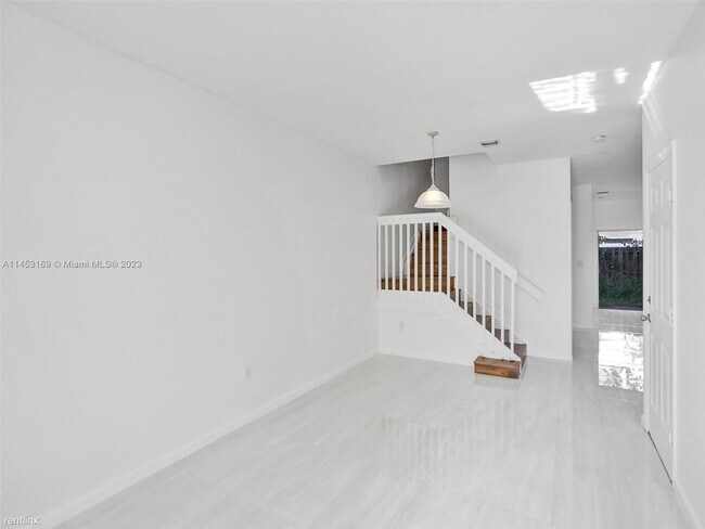 Building Photo - 4 br, 3 bath House - 22602 SW 89th Ct
