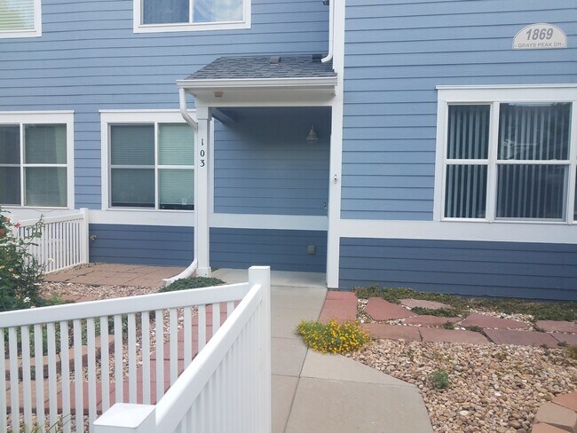 Foto del edificio - 1869 Grays Peak Dr