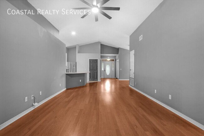 Building Photo - 9761 Leeward Way