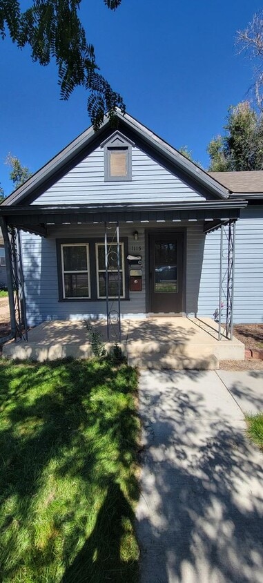 Primary Photo - 1115 13th St
