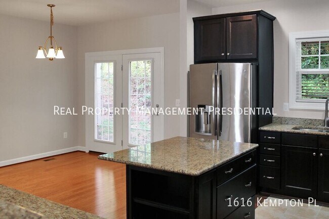 Foto del edificio - 1616 Kempton Pl