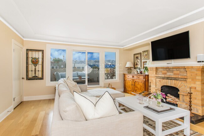 Foto del edificio - 2030 Beach St