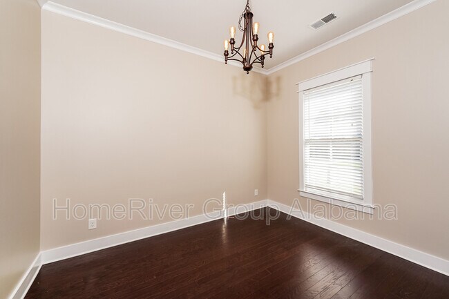 Foto del edificio - 5083 Brooke's Crossing Blvd