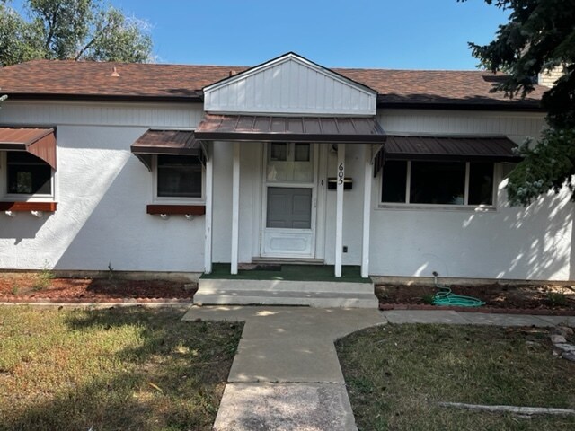 Building Photo - 605 E St Elmo Ave