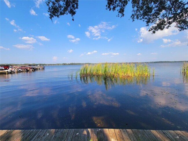 Foto del edificio - 90 S Highland Ave