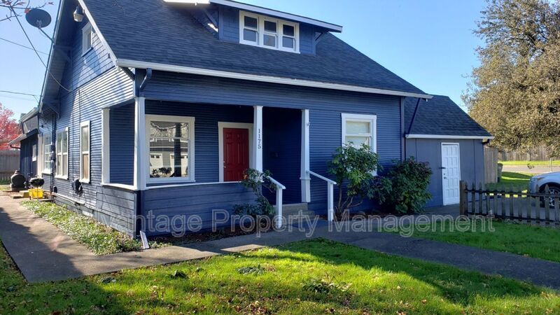 Foto principal - 1175 D St