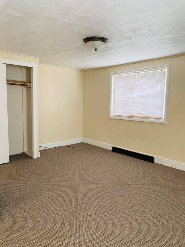 Building Photo - KFH-6330/6332-28-A