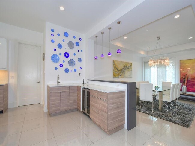 Foto del edificio - 14319 Shadow Garden Ln