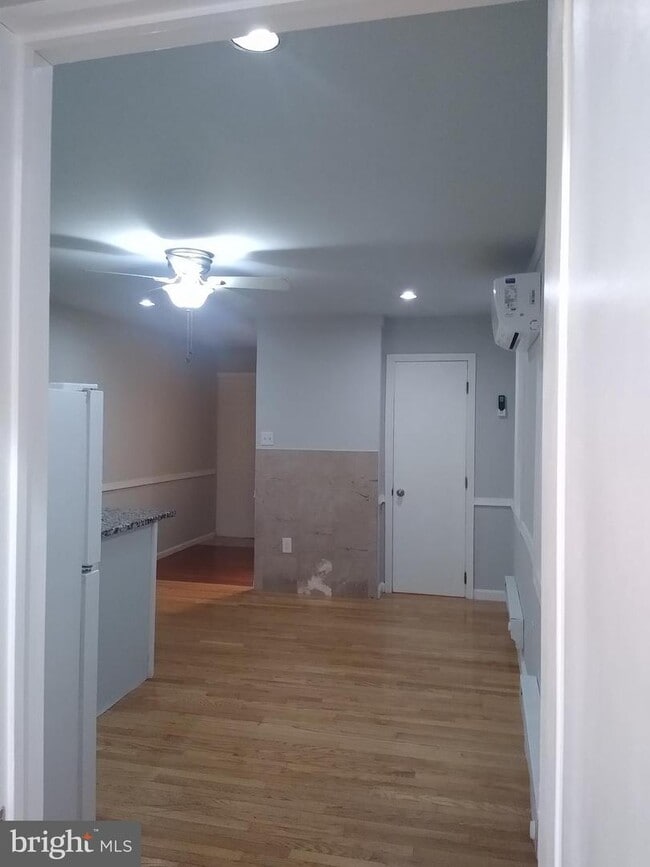 1838 S Broad St Unit 1R, Philadelphia, PA 19145 Room for Rent in