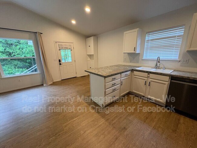 Foto del edificio - 3129 Arbor St