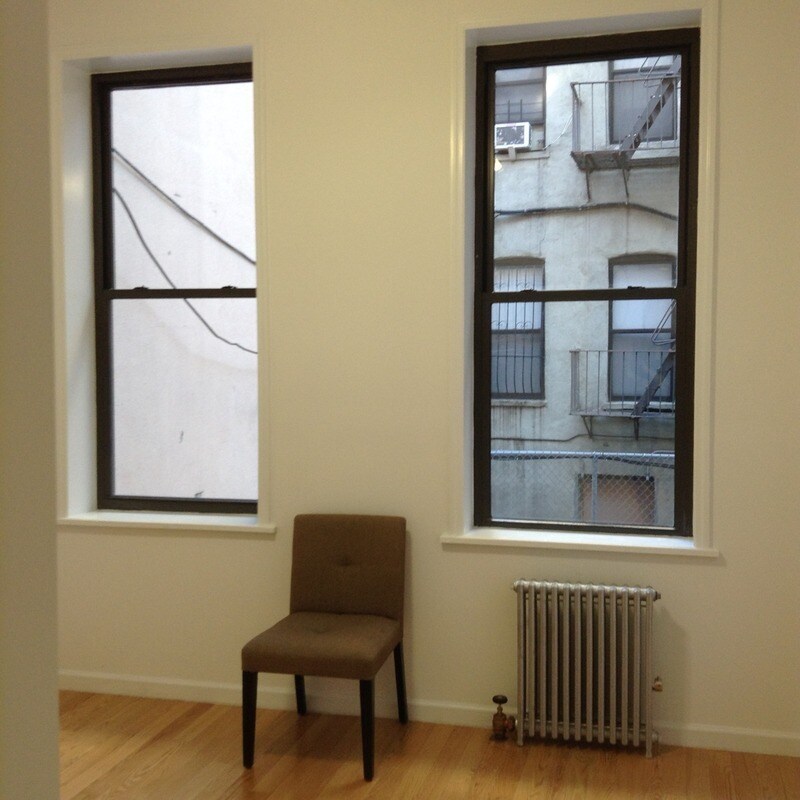 Primary Photo - 308 E 2nd St