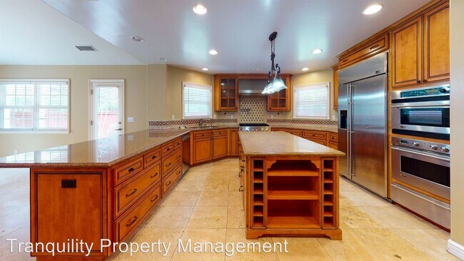 Building Photo - 4 br, 2 bath House - 7812 Wing Flight Court