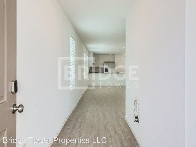 Foto del edificio - 3 br, 2 bath House - 1335 White Willow