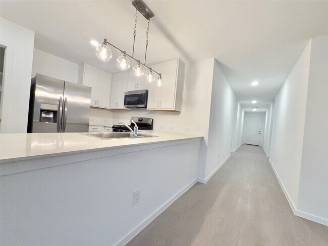 Foto del edificio - 16115 Domestic Dove Wy