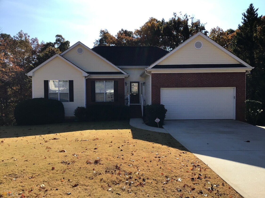 4711 Deer Crossing Ct, Flowery Branch, GA 30542 Apartment for Rent in Flowery Branch, GA