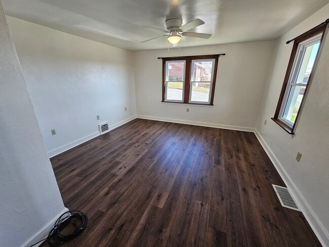 Building Photo - 545 Hite Rd