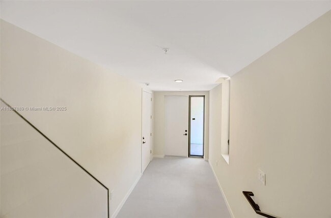 Building Photo - 2692 SW 25th Ave