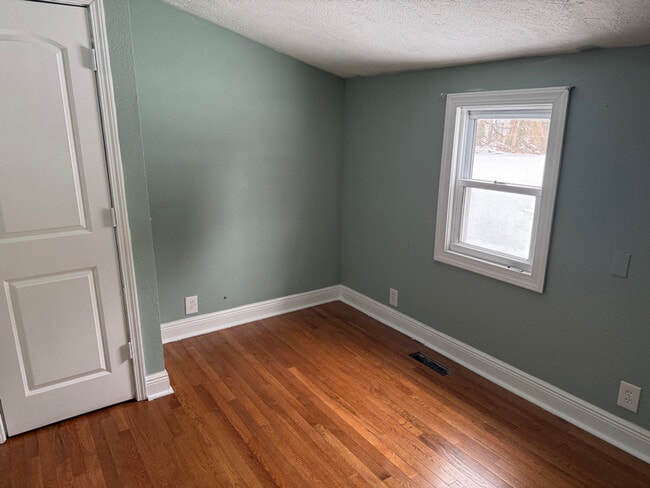 Foto del edificio - 900 Cherry St