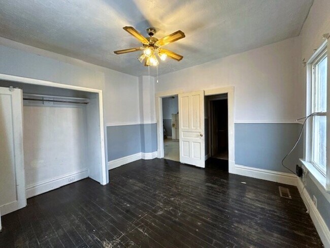 Foto del edificio - 72 S 300 E