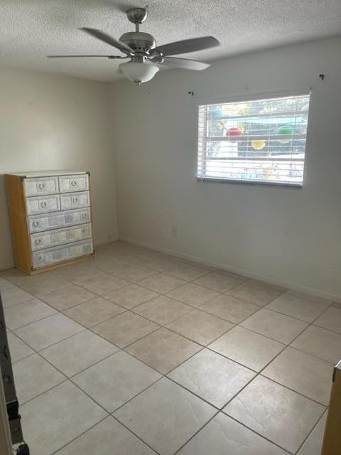 Building Photo - 4469 Brandon Dr