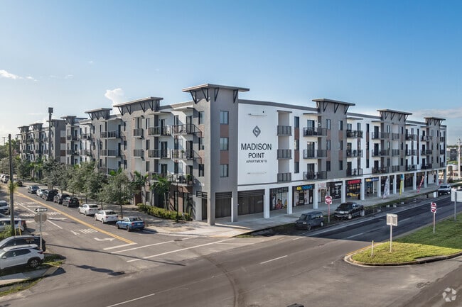 Imagen principal - Madison Point Apartments