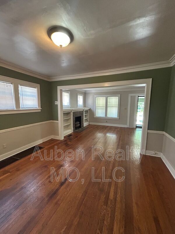 Building Photo - 5328 Rockhill Rd