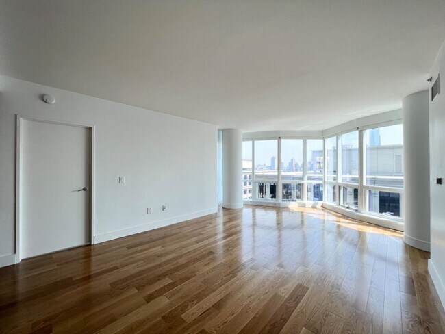 Foto del edificio - 77 Hudson St