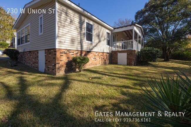 Foto del edificio - 230 W Union St