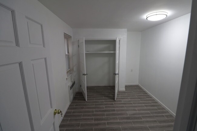 Building Photo - 1308 81 St