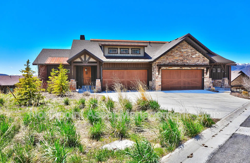 Foto principal - 1692 E Viewside Cir