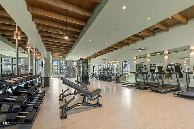 Building Photo - 3901 Capital Hills Dr