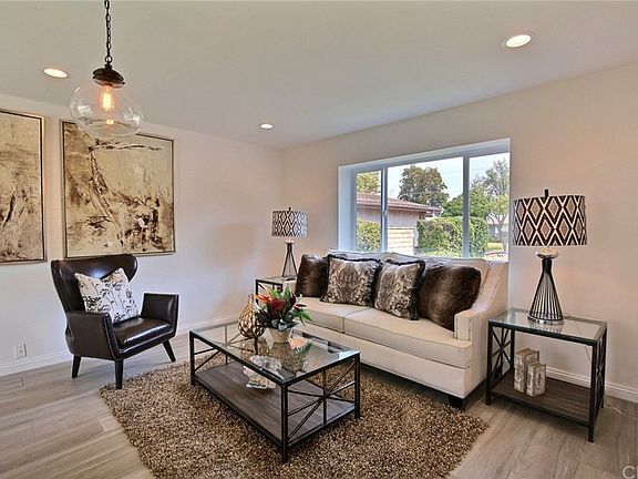 Building Photo - 3535 S Flemington Dr