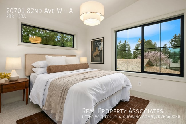 Building Photo - 20701 82nd Ave W