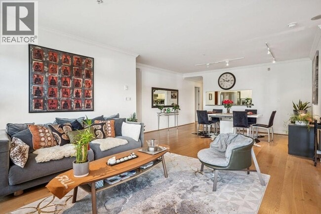 Building Photo - 1600 Hornby St