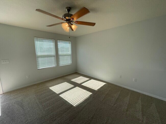 Foto del edificio - 1402 Kissimmee Ct