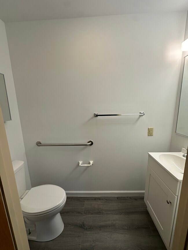 Foto del edificio - Blue Ridge Efficiency Apartments